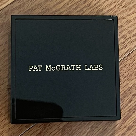 Pat McGrath Labs Nude Venus Blush - Picture 3 of 6